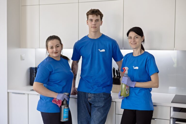 Unlocking Success: Is it Hard to Start a Window Cleaning Business?