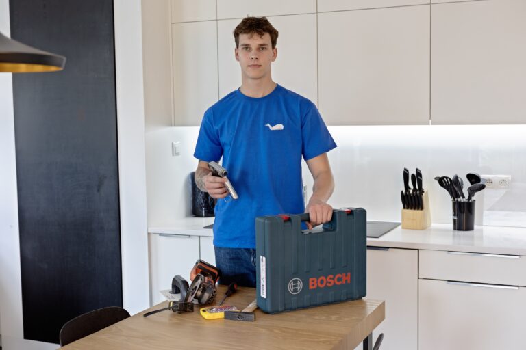 Unlocking the Secrets: How Much Do Housekeeping Jobs Pay in Germany in 2025?