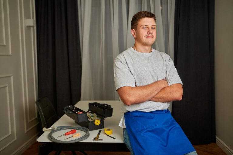 Can a Handyman Do Electrical Work? What You Need to Know in Berlin