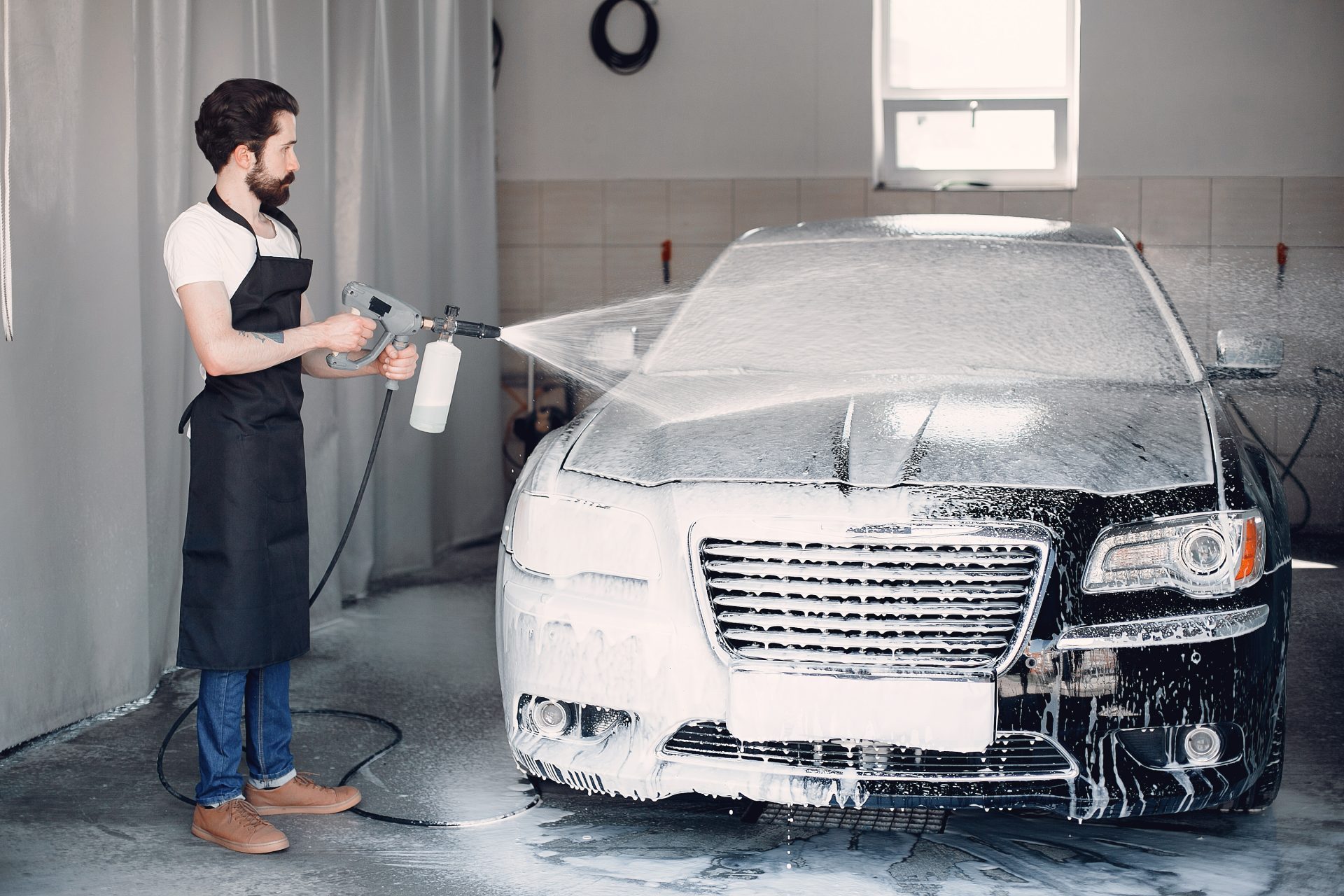 Ultimate guide to car cleaning in Berlin: your complete interior and exterior cleaning solution with CleanWhale