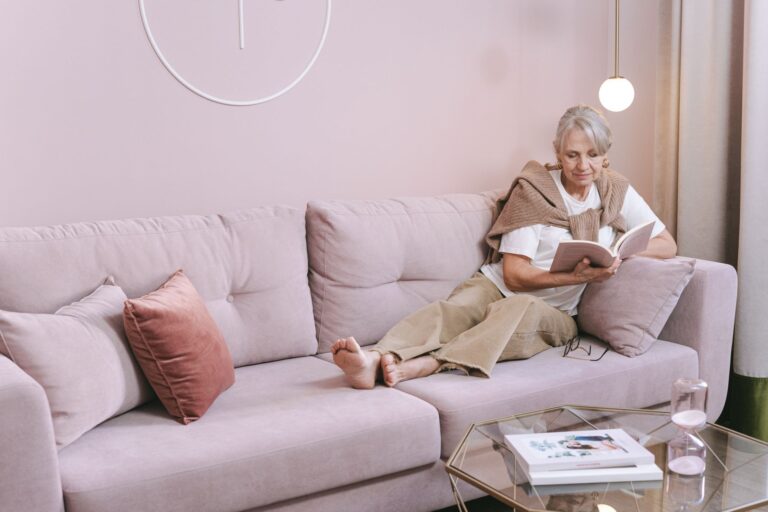 Professionelle Sofa Reinigung in Berlin: So wird Ihr Sofa wieder wie neu